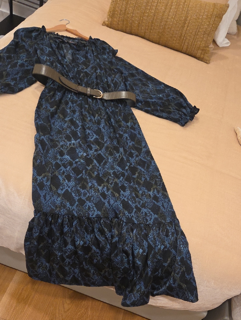 Zara Snake Print Blue & Black Long Sleeve Maxi Or Midaxi Dress With Belt